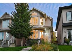 3511 7 Avenue SW Calgary, AB T3E 3L6