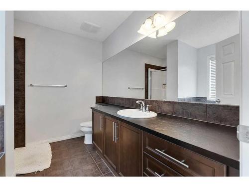 400 Kincora Glen Rise Nw, Calgary, AB - Indoor Photo Showing Bathroom