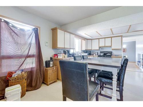 14538 29-4A Township, Hanna, AB - Indoor