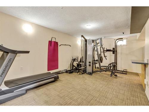 7611 35 Avenue Nw, Calgary, AB - Indoor Photo Showing Gym Room