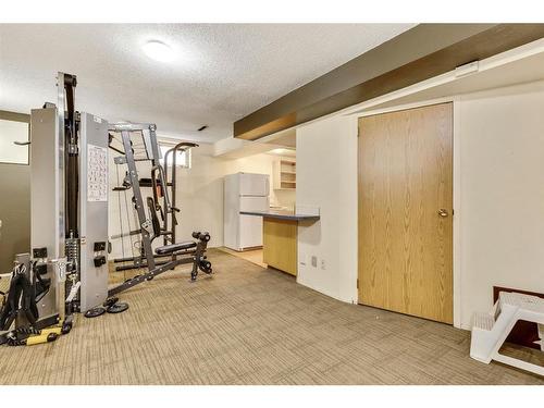 7611 35 Avenue Nw, Calgary, AB - Indoor Photo Showing Gym Room