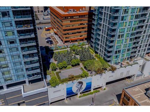 1702-901 10 Avenue Sw, Calgary, AB - Outdoor With Balcony