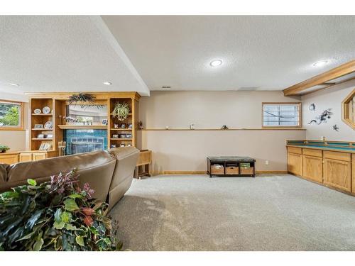 2851 Catalina Boulevard Ne, Calgary, AB - Indoor