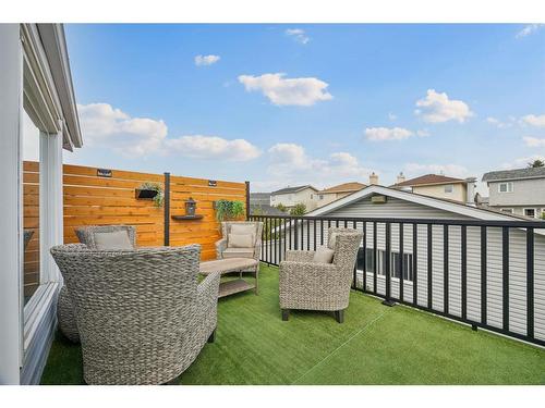 2851 Catalina Boulevard Ne, Calgary, AB - Outdoor With Exterior