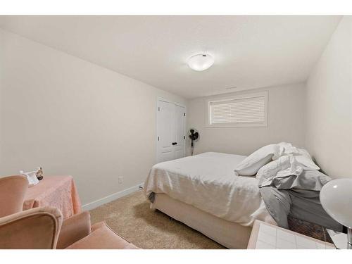 11 Violet Close, Olds, AB - Indoor Photo Showing Bedroom