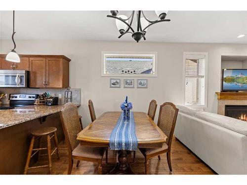 11 Violet Close, Olds, AB - Indoor Photo Showing Dining Room