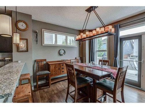 243 Copperpond Bay Se, Calgary, AB - Indoor Photo Showing Dining Room