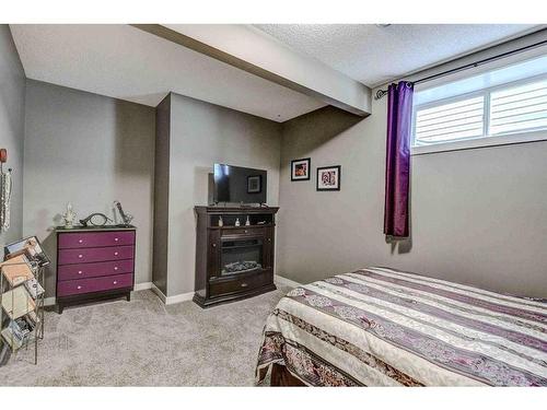 243 Copperpond Bay Se, Calgary, AB - Indoor Photo Showing Bedroom