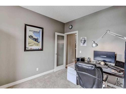 243 Copperpond Bay Se, Calgary, AB - Indoor Photo Showing Office