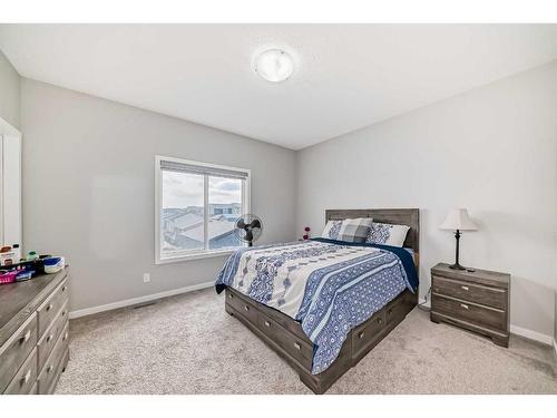 213 Livingston View Nw, Calgary, AB - Indoor Photo Showing Bedroom