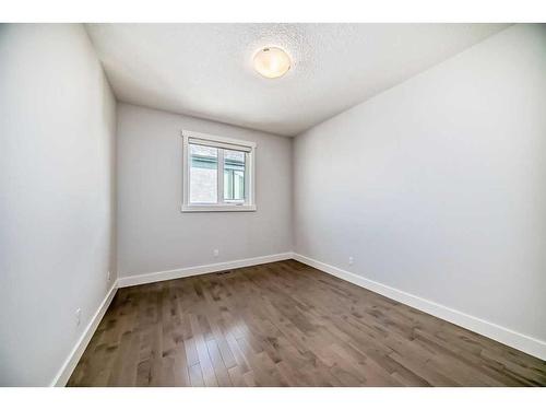 22 Timberline Place Sw, Calgary, AB - Indoor Photo Showing Other Room