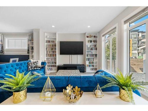 8 Seton Terrace Se, Calgary, AB - Indoor Photo Showing Living Room