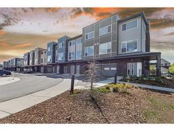 104-70 Saddlestone Drive NE Calgary, AB T3J 0W4