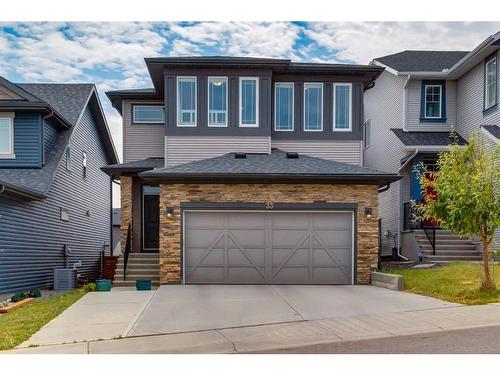 33 Sage Bluff Close Nw, Calgary, AB - Outdoor With Facade