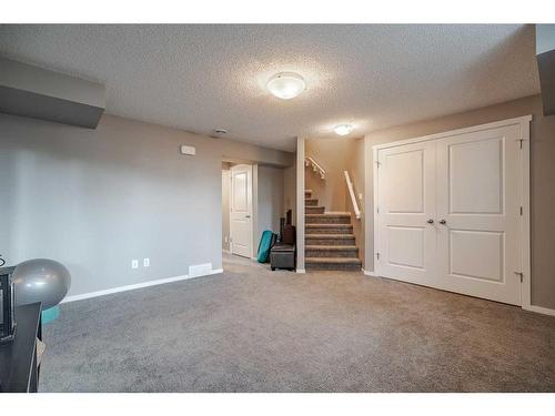 193 Mahogany Drive Se, Calgary, AB - Indoor Photo Showing Other Room