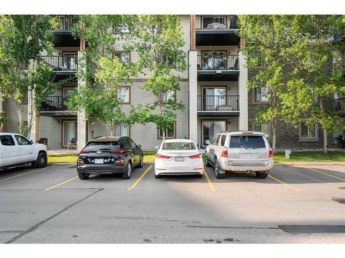 2221-8 Bridlecrest Drive Sw, Calgary, AB - Outdoor With Balcony With Facade