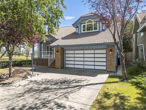 9 Strathdale Close Sw, Calgary, AB - Outdoor