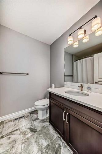 67 Masters Crescent Se, Calgary, AB - Indoor Photo Showing Bathroom