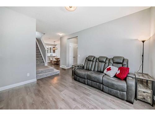 67 Masters Crescent Se, Calgary, AB - Indoor