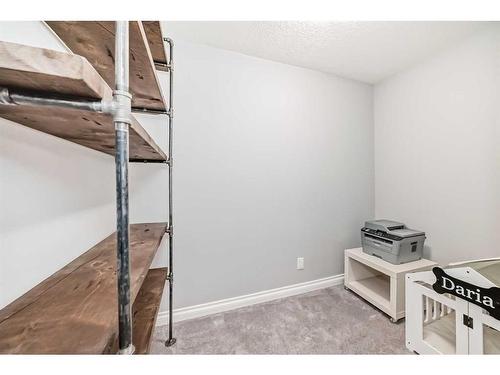 67 Masters Crescent Se, Calgary, AB - Indoor