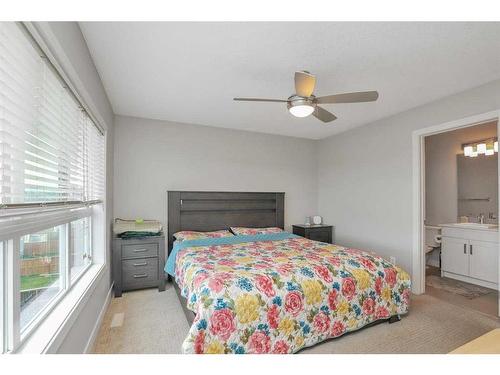 509-355 Nolancrest Heights Nw, Calgary, AB - Indoor Photo Showing Bedroom