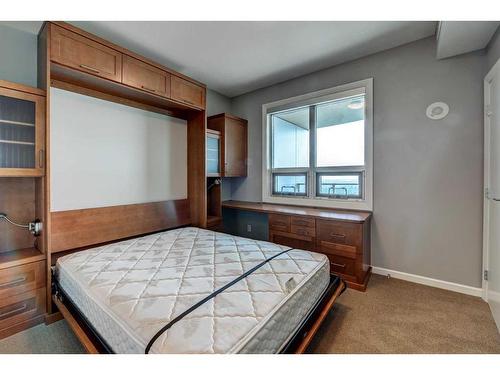 3107-210 15 Avenue Se, Calgary, AB - Indoor Photo Showing Bedroom