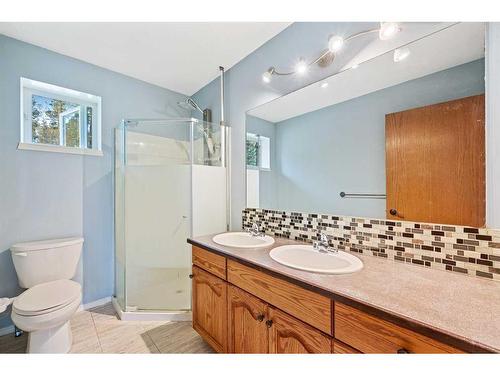 231192 Forestry Way, Rural Rocky View County, AB - Indoor Photo Showing Bathroom