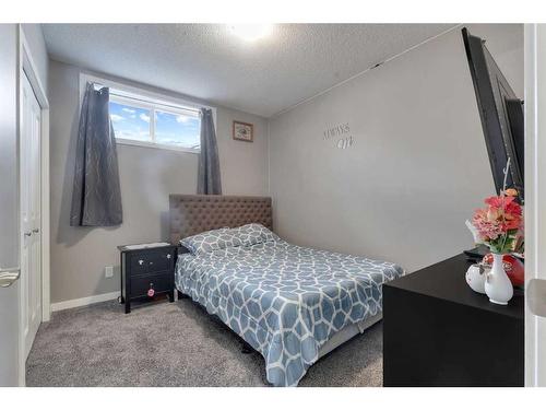 383 Redstone Drive Ne, Calgary, AB - Indoor Photo Showing Bedroom