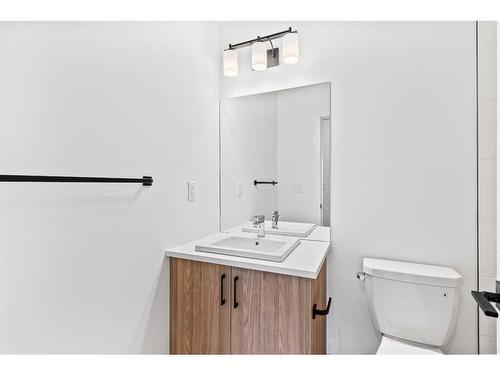 14-2117 81 Street Sw, Calgary, AB - Indoor Photo Showing Bathroom