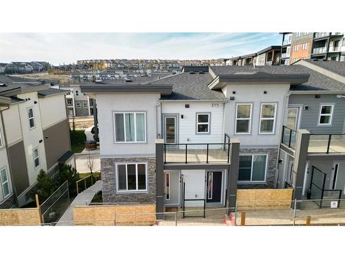 14-2117 81 Street Sw, Calgary, AB - Outdoor