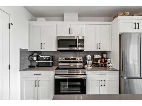 5204-200 Seton Circle Se, Calgary, AB - Indoor Photo Showing Kitchen With Stainless Steel Kitchen