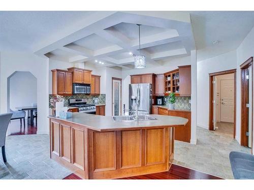 256 Cove Drive, Chestermere, AB - Indoor Photo Showing Kitchen