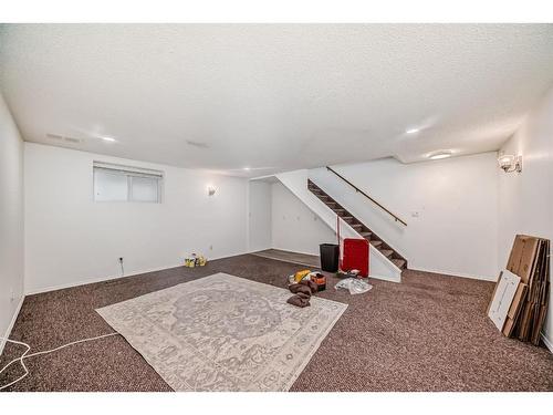 70 Prestwick Crescent Se, Calgary, AB - Indoor