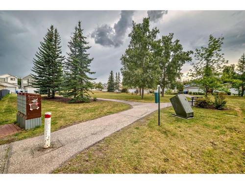 70 Prestwick Crescent Se, Calgary, AB - Outdoor