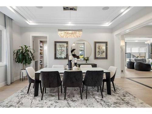 2543 11 Avenue Nw, Calgary, AB - Indoor Photo Showing Dining Room