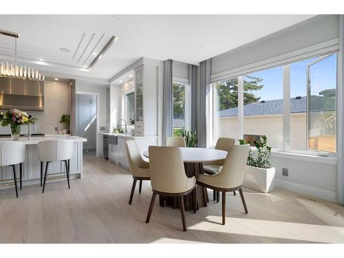 2543 11 Avenue Nw, Calgary, AB - Indoor Photo Showing Dining Room