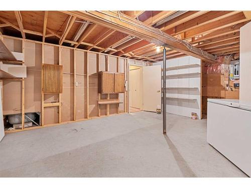 61 Sandarac Circle Nw, Calgary, AB - Indoor Photo Showing Basement