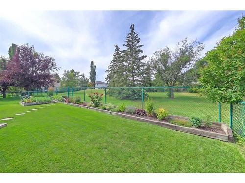 170 Woodpark Circle Sw, Calgary, AB - Outdoor