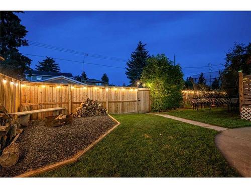 16 Lake Newell Green Se, Calgary, AB - Outdoor With Backyard