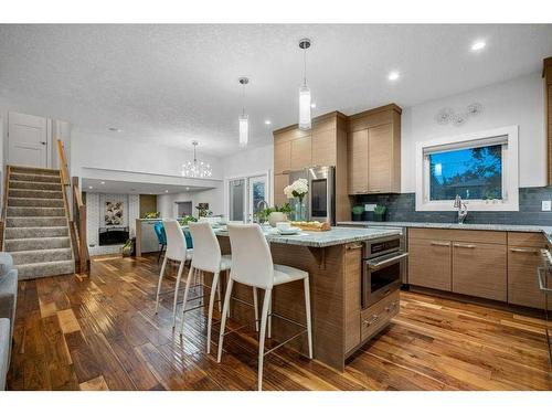 16 Lake Newell Green Se, Calgary, AB - Indoor Photo Showing Kitchen With Upgraded Kitchen