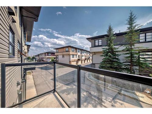 51 Aspen Hills Green Sw, Calgary, AB - Outdoor With Balcony