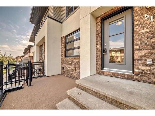 51 Aspen Hills Green Sw, Calgary, AB - Outdoor With Exterior