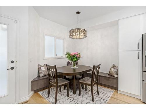 1904 12 Street Sw, Calgary, AB - Indoor Photo Showing Dining Room