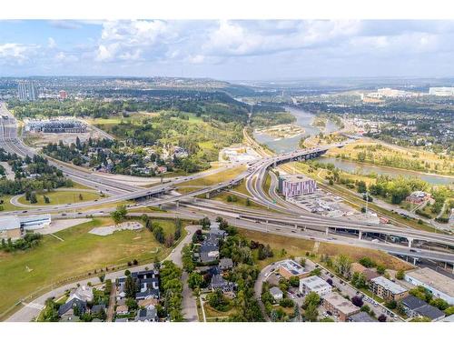 1904 12 Street Sw, Calgary, AB - Outdoor With View