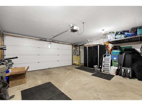 110 18 Street Nw, Calgary, AB - Indoor Photo Showing Garage