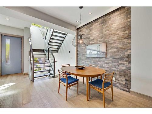 1823 William Street Se, Calgary, AB - Indoor Photo Showing Dining Room