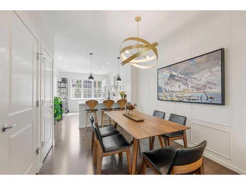 108 Ascot Point Sw, Calgary, AB - Indoor Photo Showing Dining Room