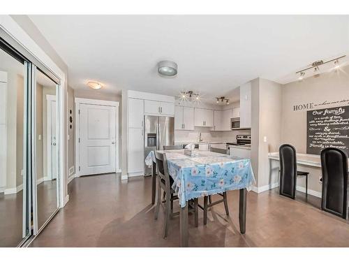 1406-302 Skyview Ranch Drive Ne, Calgary, AB - Indoor Photo Showing Dining Room