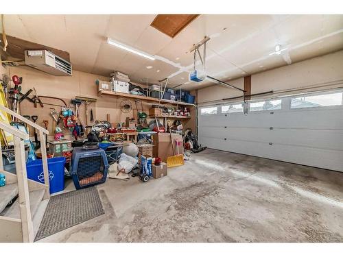 92 Douglas Woods Grove Se, Calgary, AB - Indoor Photo Showing Garage