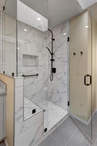 244 Cranfield Park Se, Calgary, AB - Indoor Photo Showing Bathroom